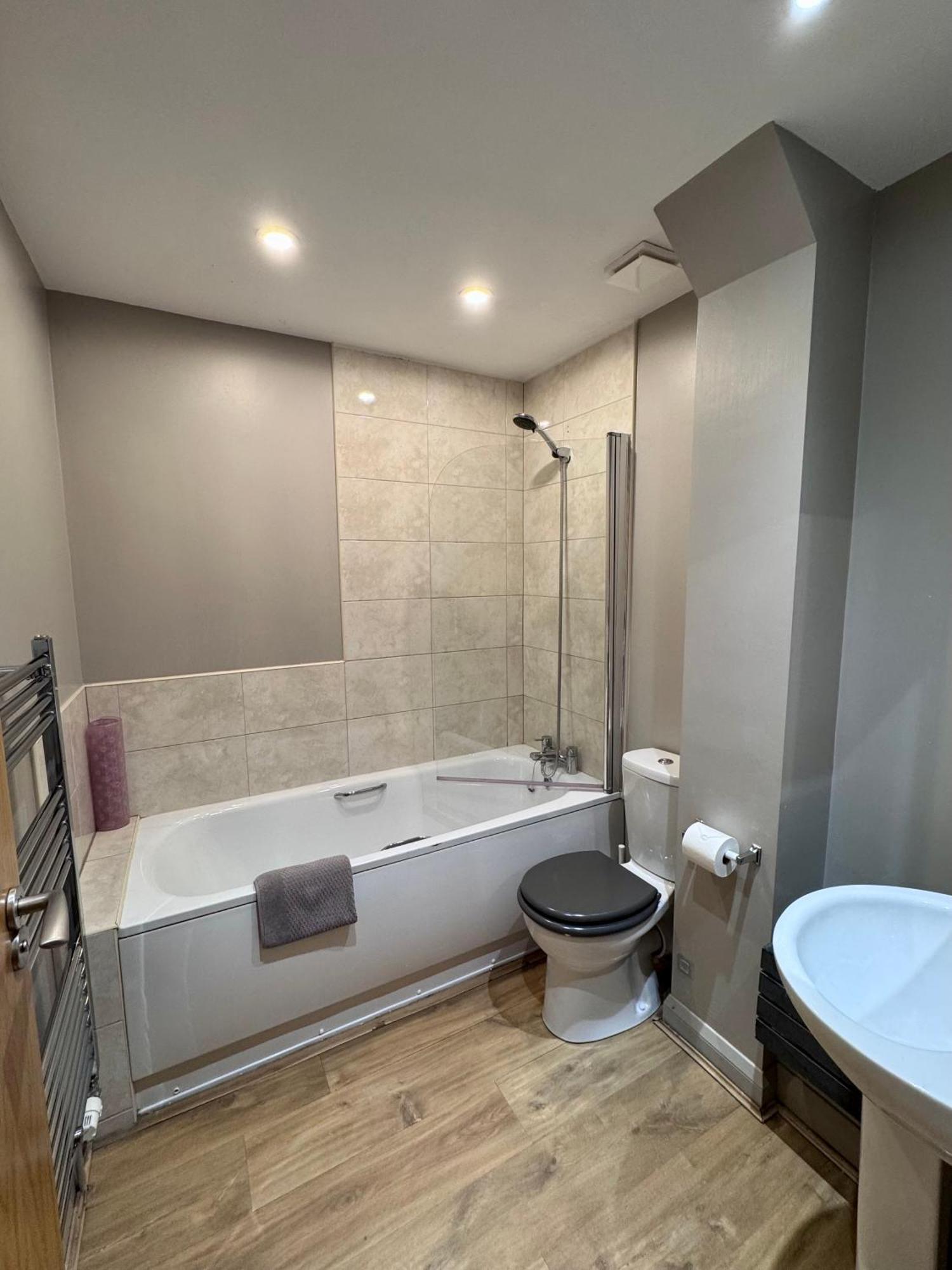 Purbeck Hill View Apartment Swanage Ngoại thất bức ảnh